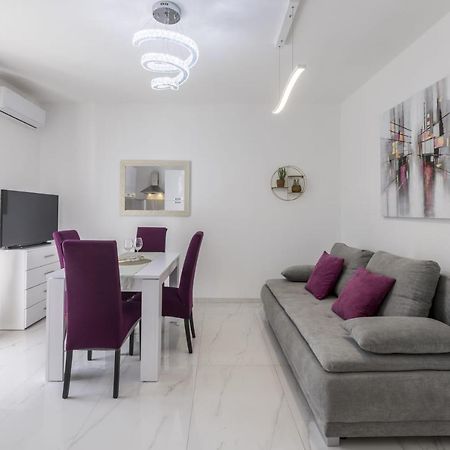 Royal Rose Gold Apartment Vodice Dış mekan fotoğraf