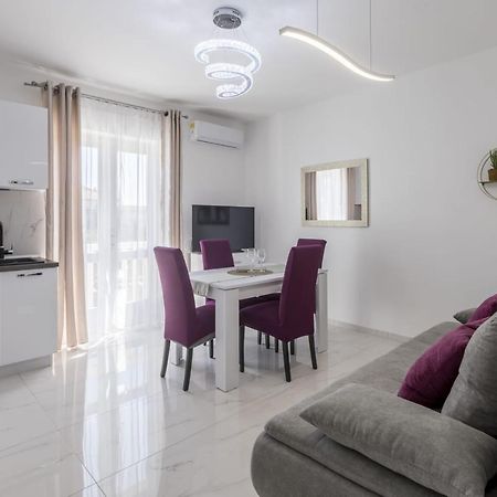 Royal Rose Gold Apartment Vodice Dış mekan fotoğraf