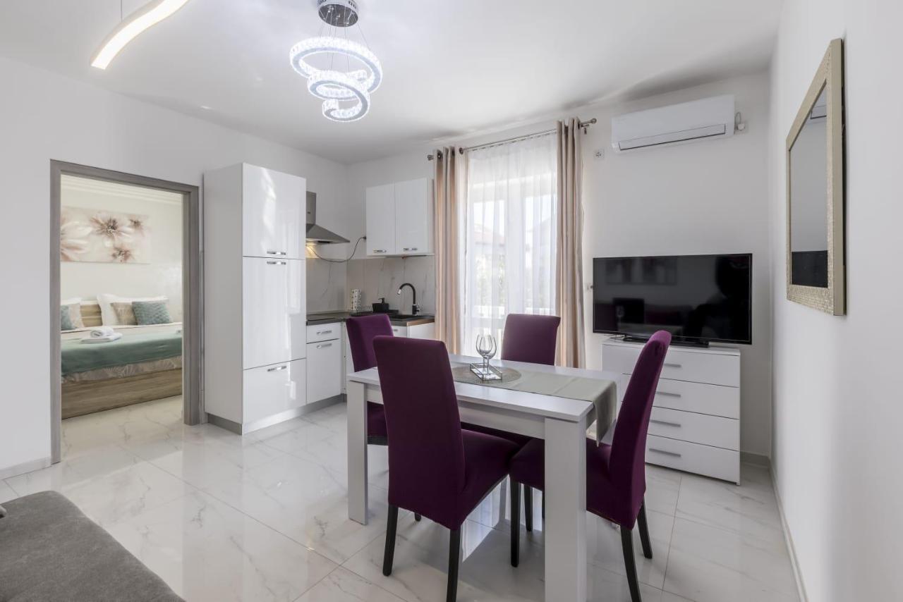Royal Rose Gold Apartment Vodice Dış mekan fotoğraf